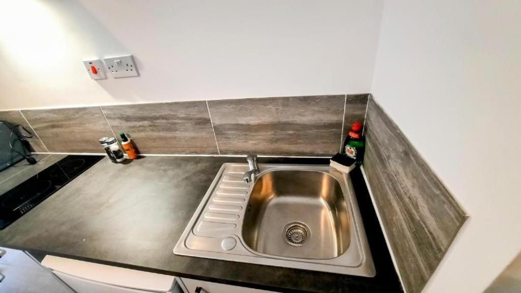 Premier Nottingham Studios - Burford Road Extérieur photo